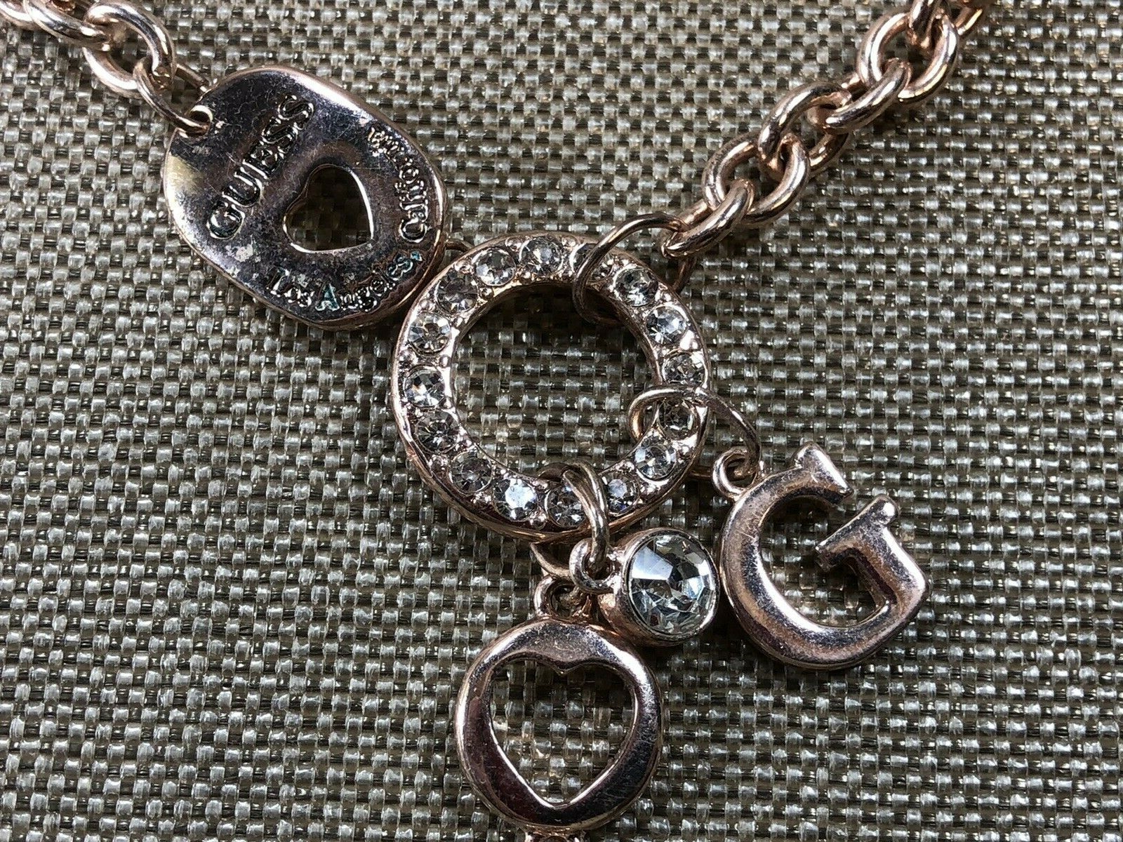 Guess Multiple Rhinestone Charm Silver Toned 17″ + 2″ On Original Card [ME18]