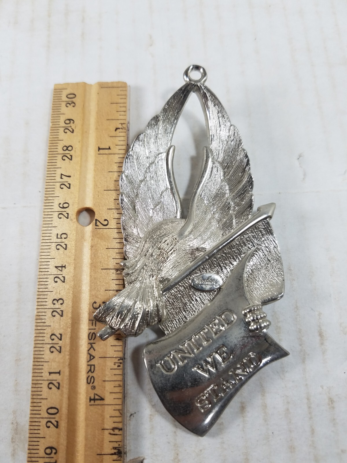 Gorham Eagle & Flag Patriotic Pendant UNITED WE STAND (VBM0752)
