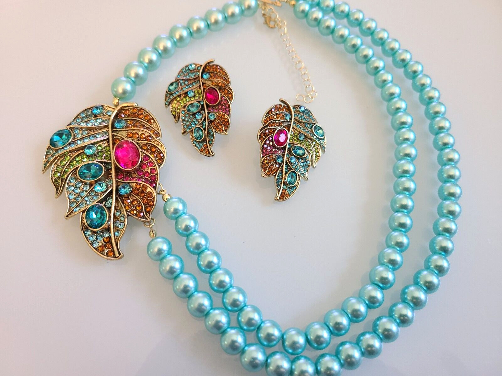 DESIGNER STYLE UNSIGNED AUTUMN LEAVES NECKLACE EARRINGS SIDE WORN SET WOW
