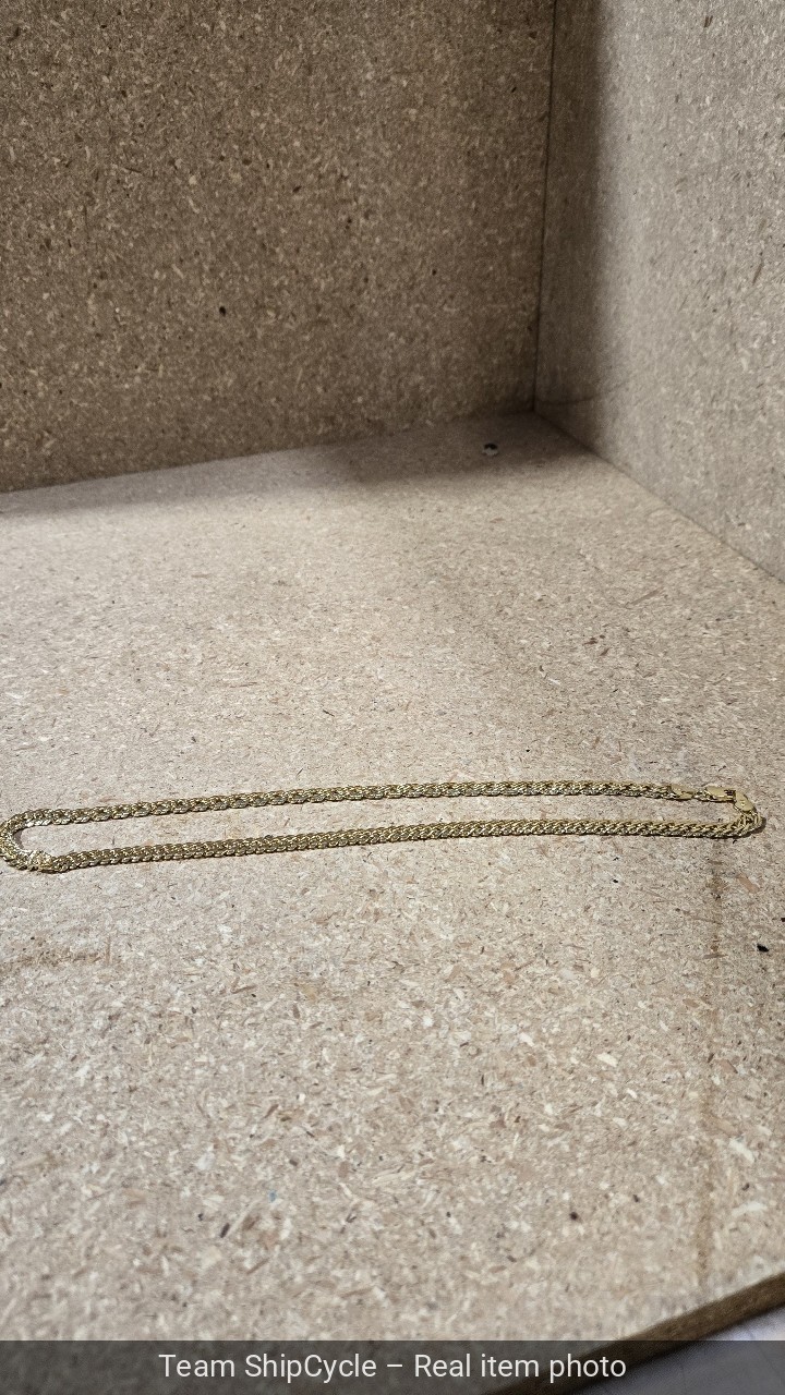 GOLD FINISH NOT GOLD 750 Italy Cuban Chain Link Necklace