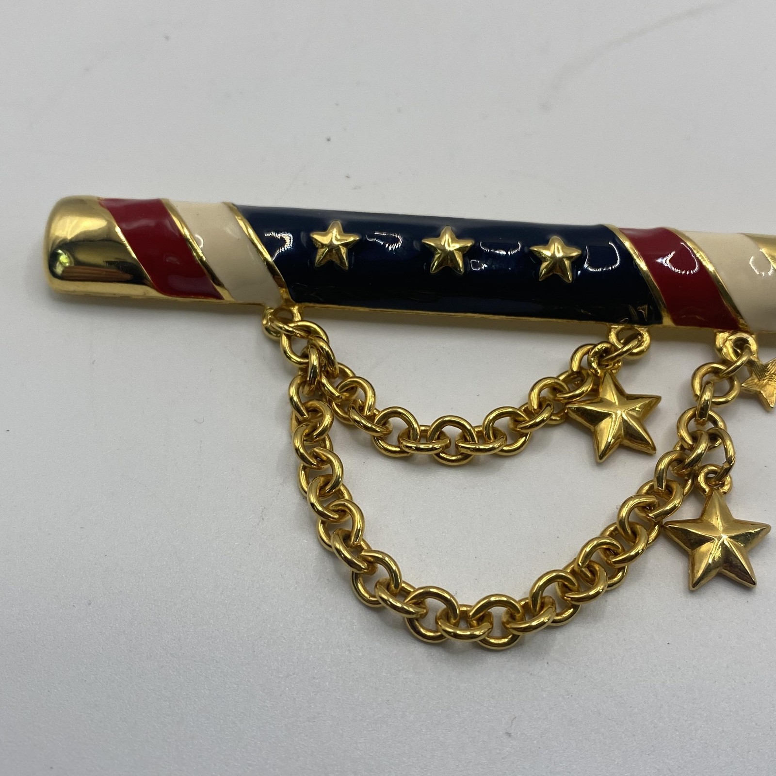 Gold Tone USA Flag Bar Brooch Pin Red White Blue Enamel Chain Stars Jewelry