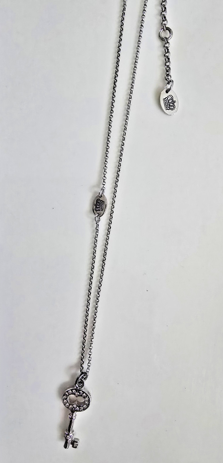 JUICY COUTURE Dainty Simple Necklace Silver Chian & Key Pendant w/ Rhinestones