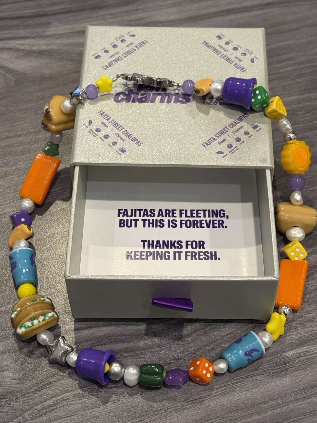 Taco Bell x lan Charms Fajitas Charm Necklace Rare 1/300 – Tuesday Drop