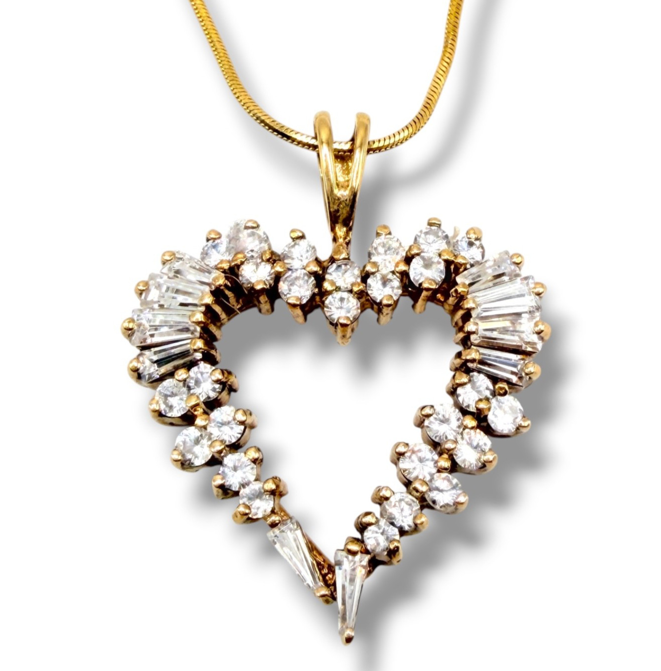 Solid 10k Yellow Gold Cubic Zirconia CZ Cluster Heart Pendant Neckalce 18″ 4.5g