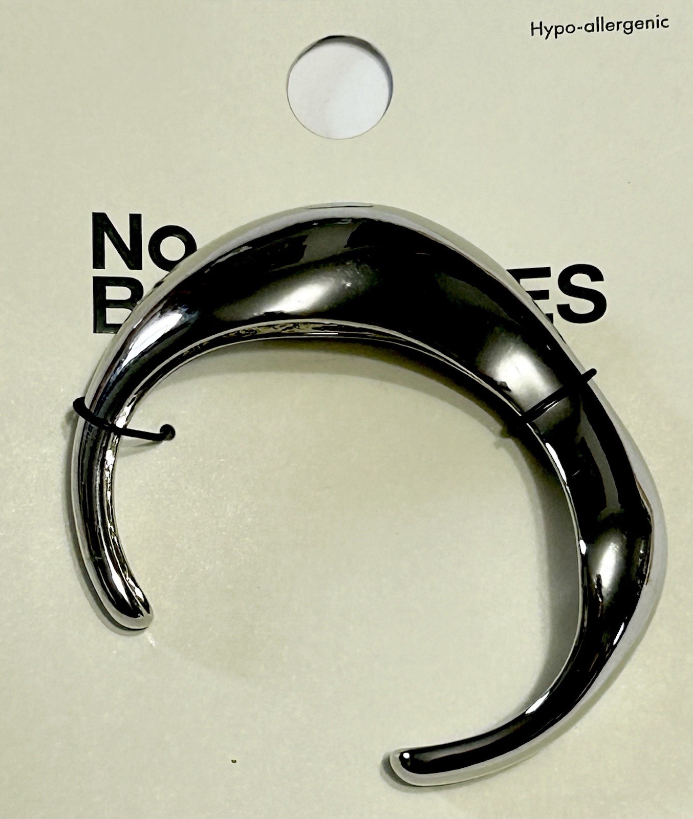 No Boundaries Silver Tone Wavy Domed Cuff Bracelet NWT Modernist Sculptural