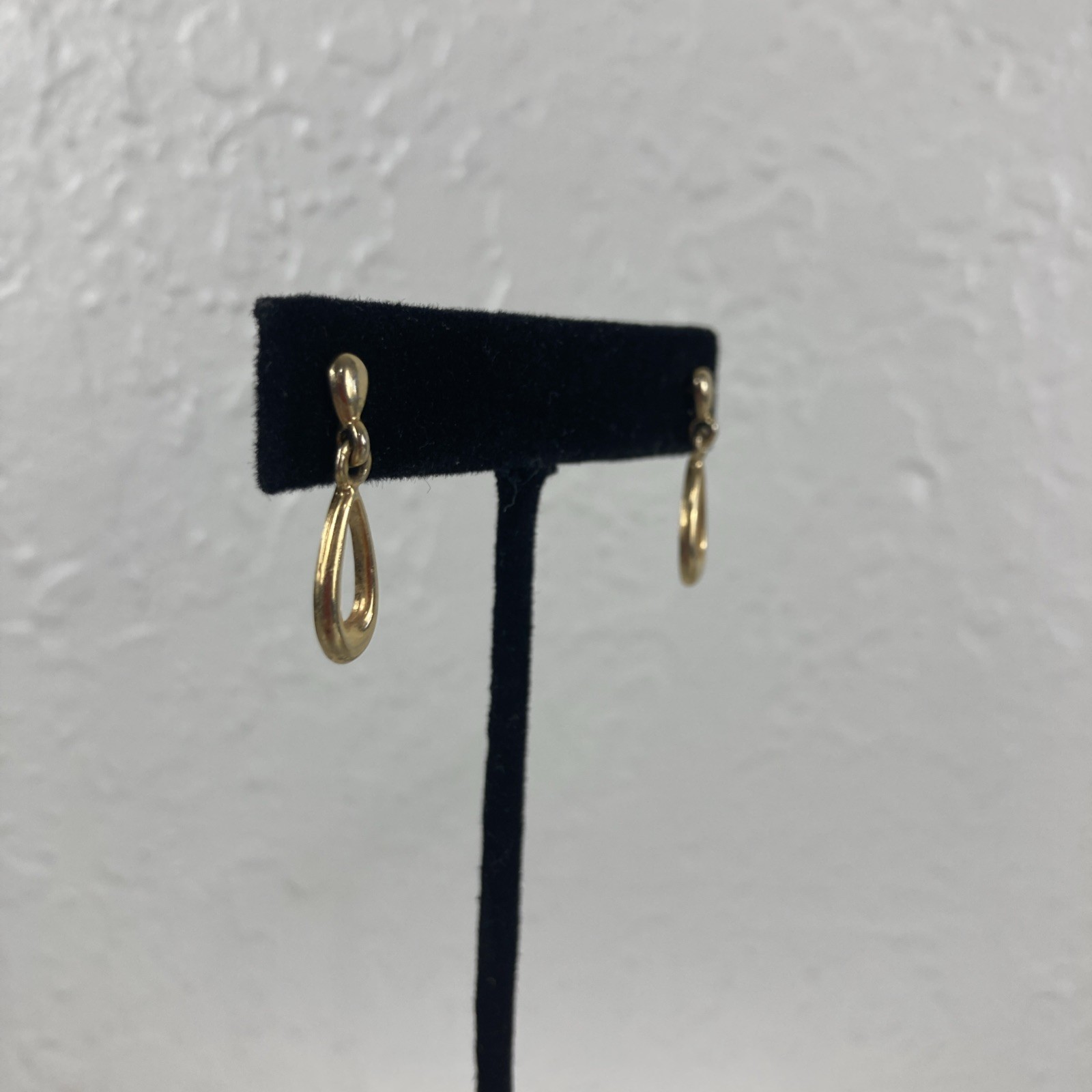 Goldtone Open Teardrop Post Earrings Small 1″ Long Dangle Drop For Pierced Ears