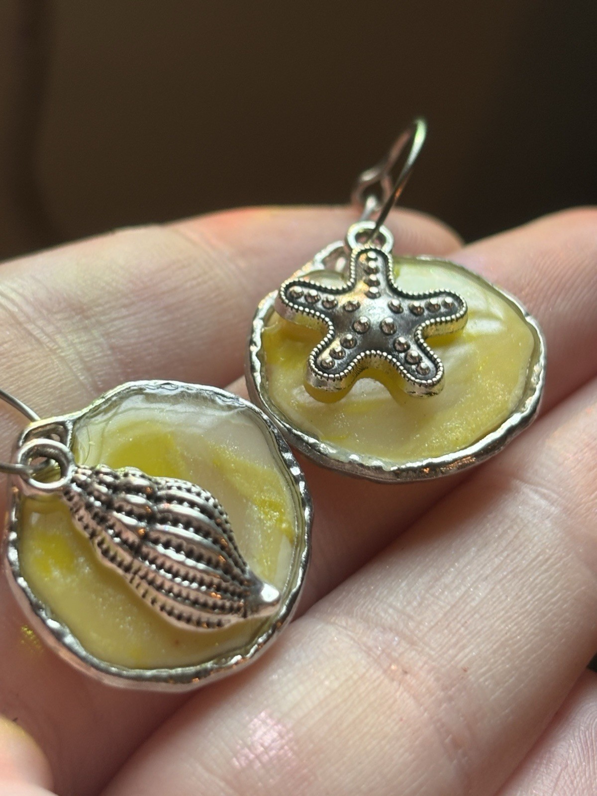 Yellow Summer sunshine Round Earrings Beach Sea Seashell Starfish charms