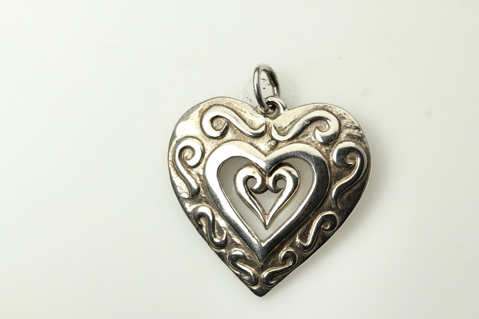 Beautiful 925 Sterling Silver Double Heart Pendant 9.4 Grams (PEN6297)