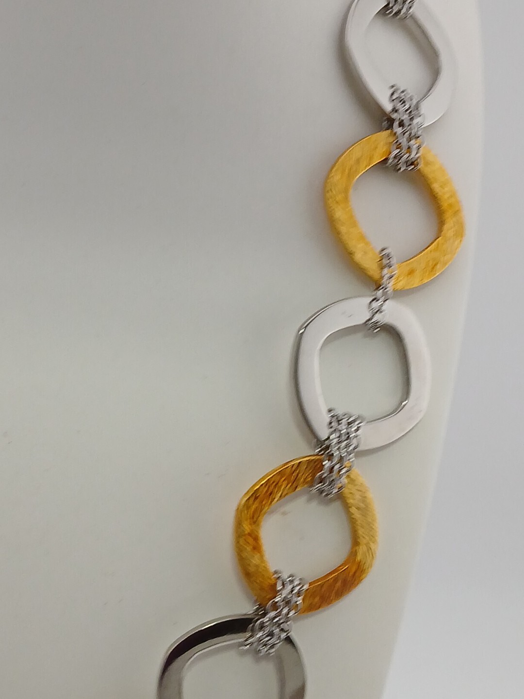 QVC ” Steel by Design ” Textured Smooth tri color Open Square Links Necklace