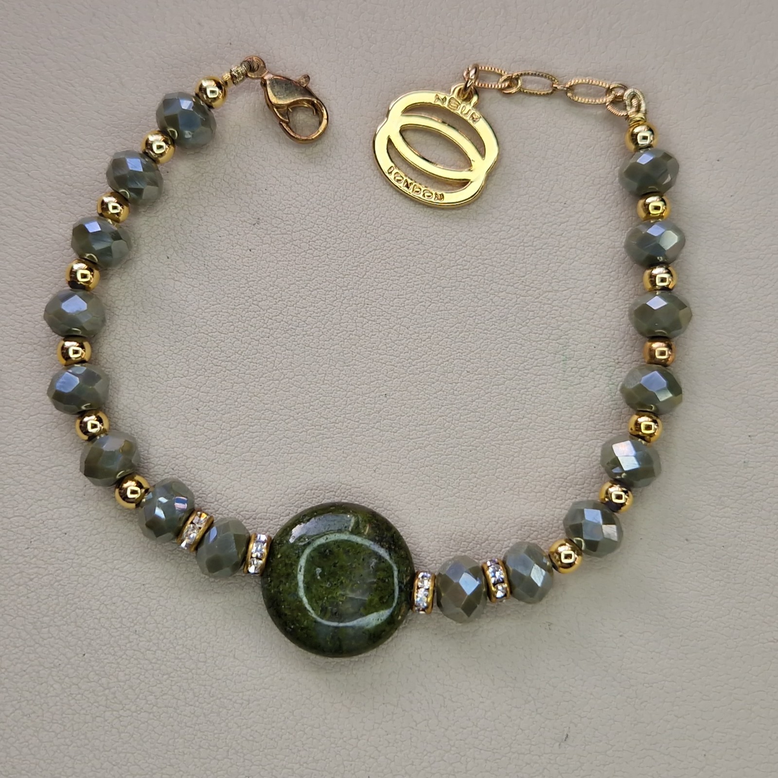 Nour London Bracelet Beaded Green Glass Gemstone Gold Tone 21cm Long