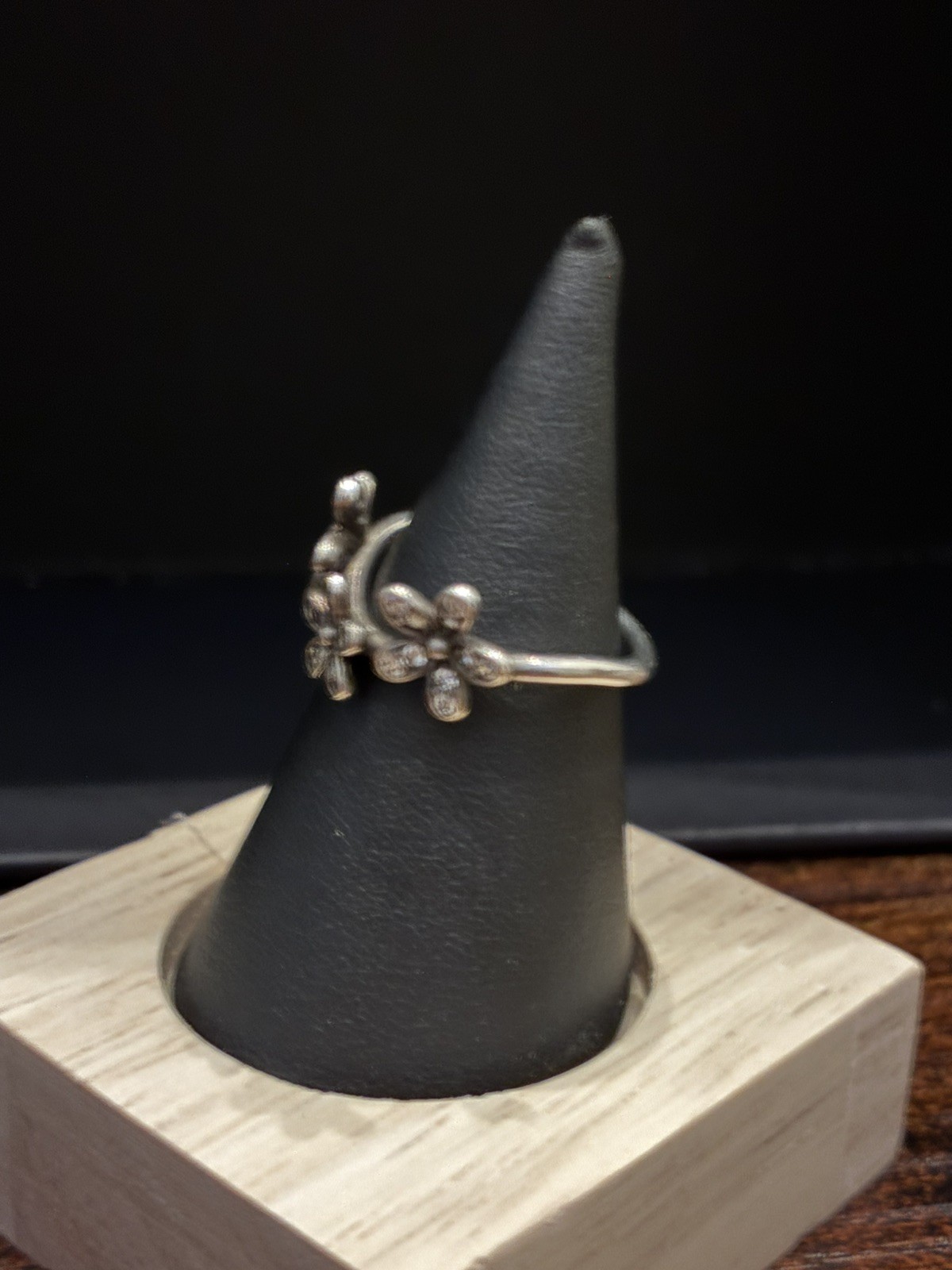 Estate Authentic Pandora ALE 925 Sterling Silver Triple Daisy CZ Ring sz 57