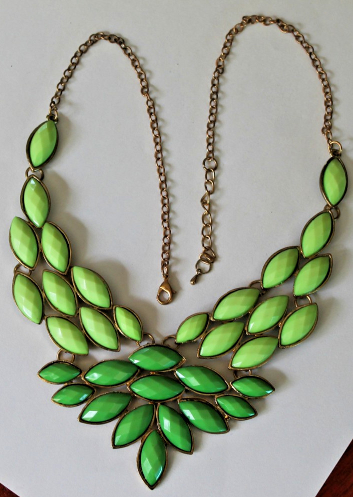Light & Dark Green Gold Tone Chain Statement Bib Necklace Bib Acrylic Navettes