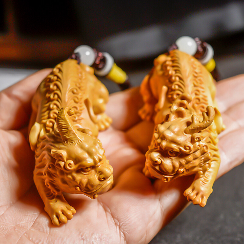 Leaf Boxwood Carving Tianlu Male and Female Pixiu Solid Wood Handicraft Gifts