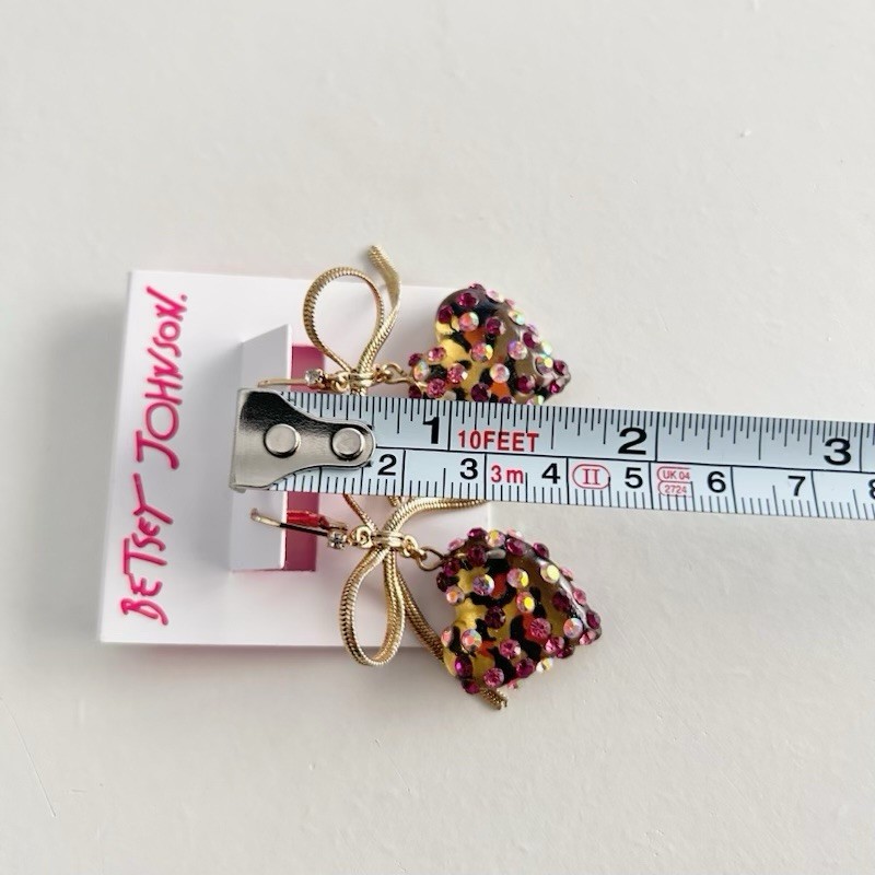 BETSEY JOHNSON Leopard Print Pink Rhinestone Heart Necklace Earring Jewelry Set