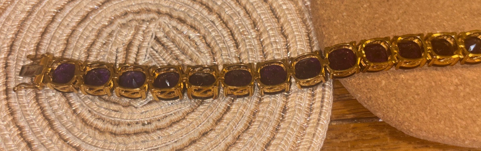 Elegant 7-Inch Gold-Tone Purple Stone Link Bracelet 925
