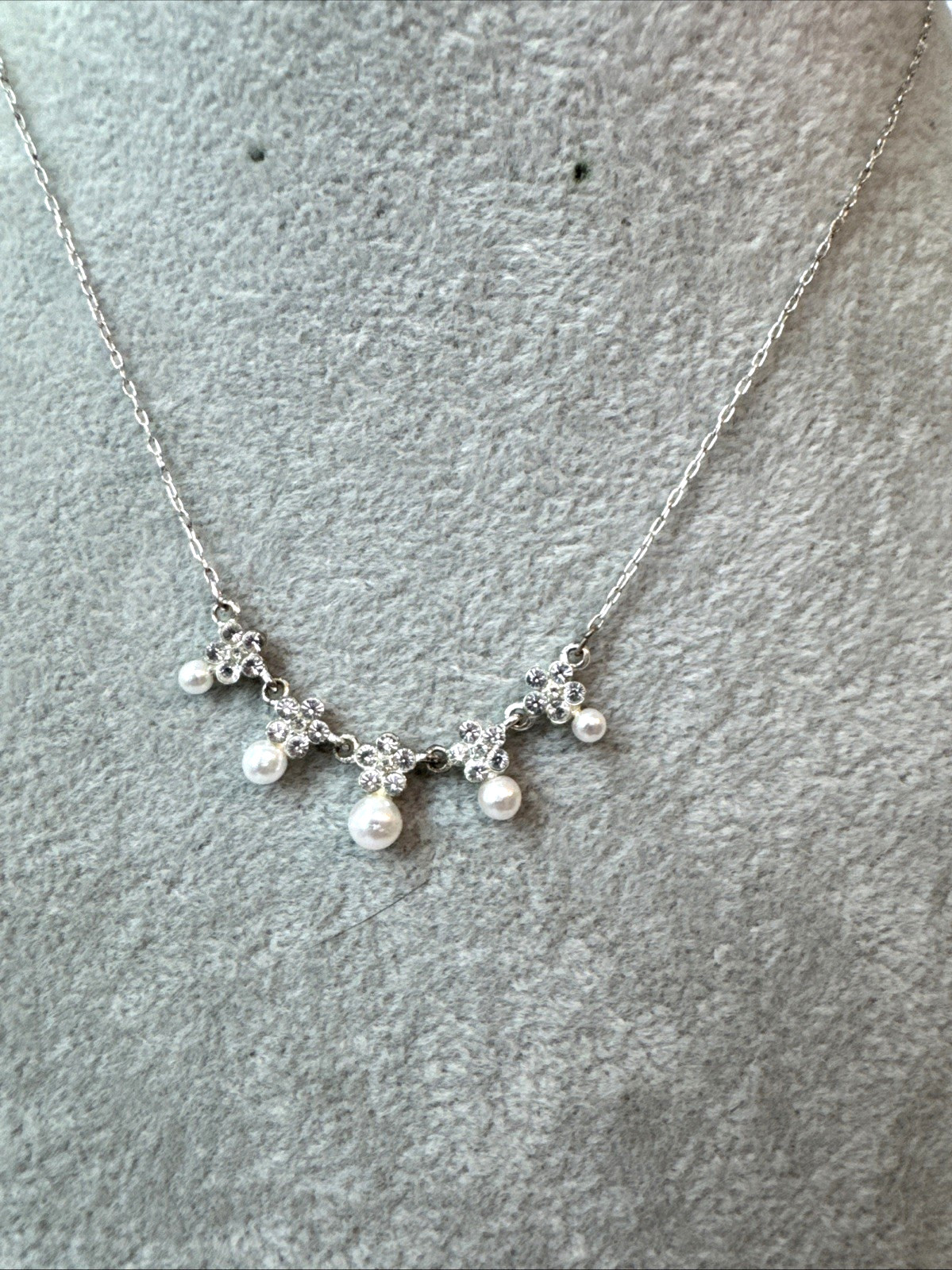 Darling Silver minimalist dainty pearl rhinestones link chain necklace y2k 2000s