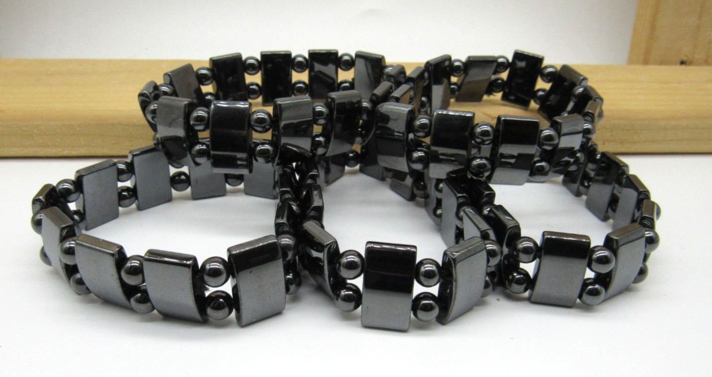 Lot of 5 vintage magnetic hematite 7.5 in. stretch bracelets