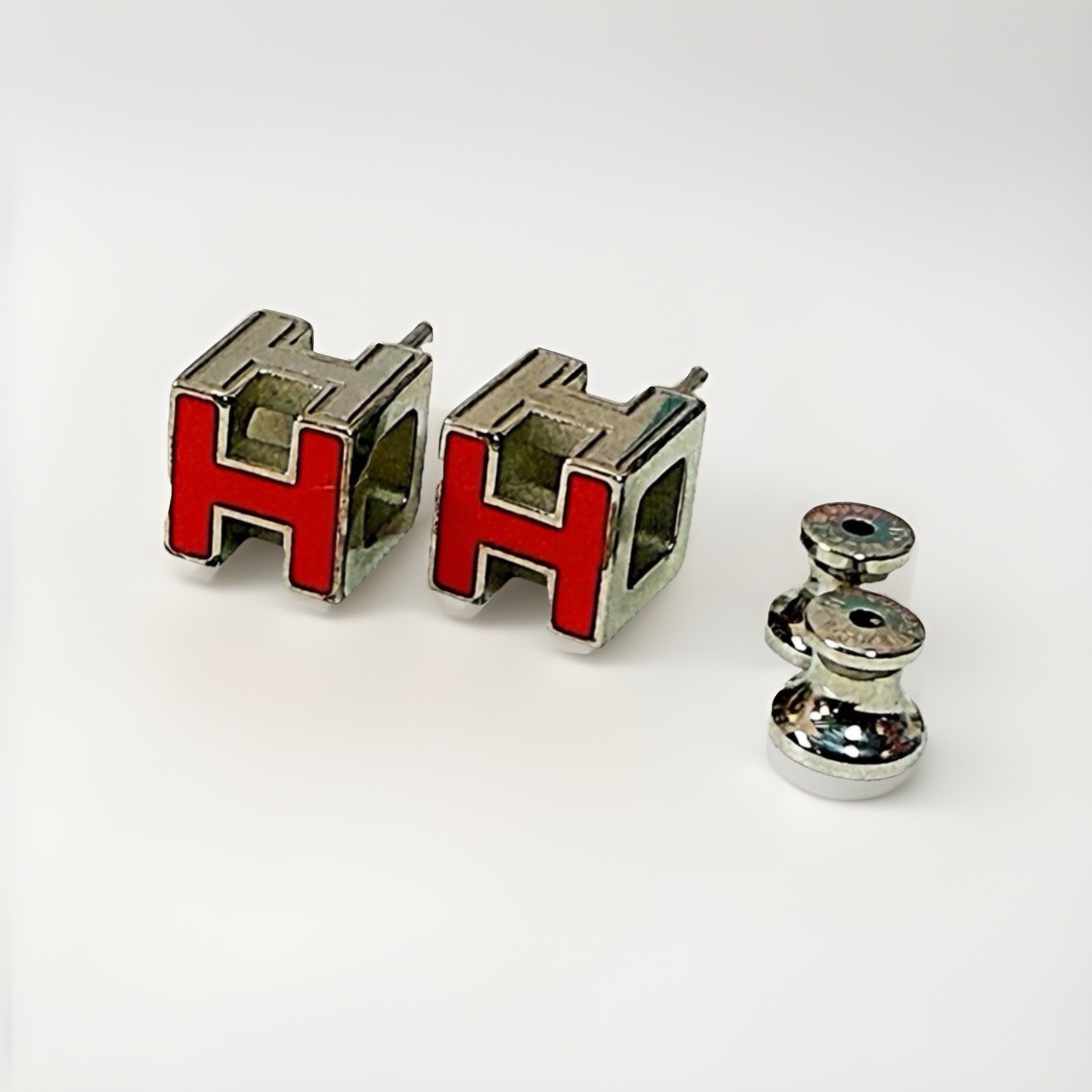 HERMES 🧡 Red *H* Logo stud earrings w/Hermes Box 🌟EUC -Authentic-