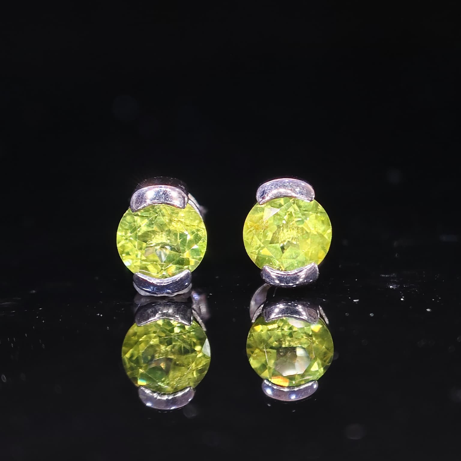 925 Sterling silver Earing Round Peridot 6.00 MM Natural Gemstone Jewelry