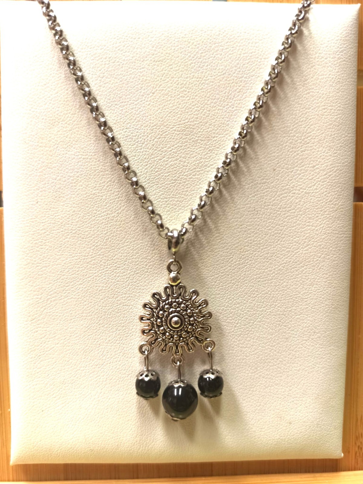 HANDCRAFTED NECKLACE STEEL MESH WITH PENDANT ON TRADITIONAL SARDINIAN COCCU
