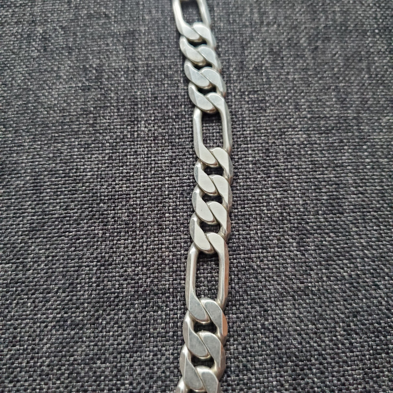 VTG Figaro 24″ Long 9mm Wide 2 OZ .925 Sterling Silver Solid Chain Necklace