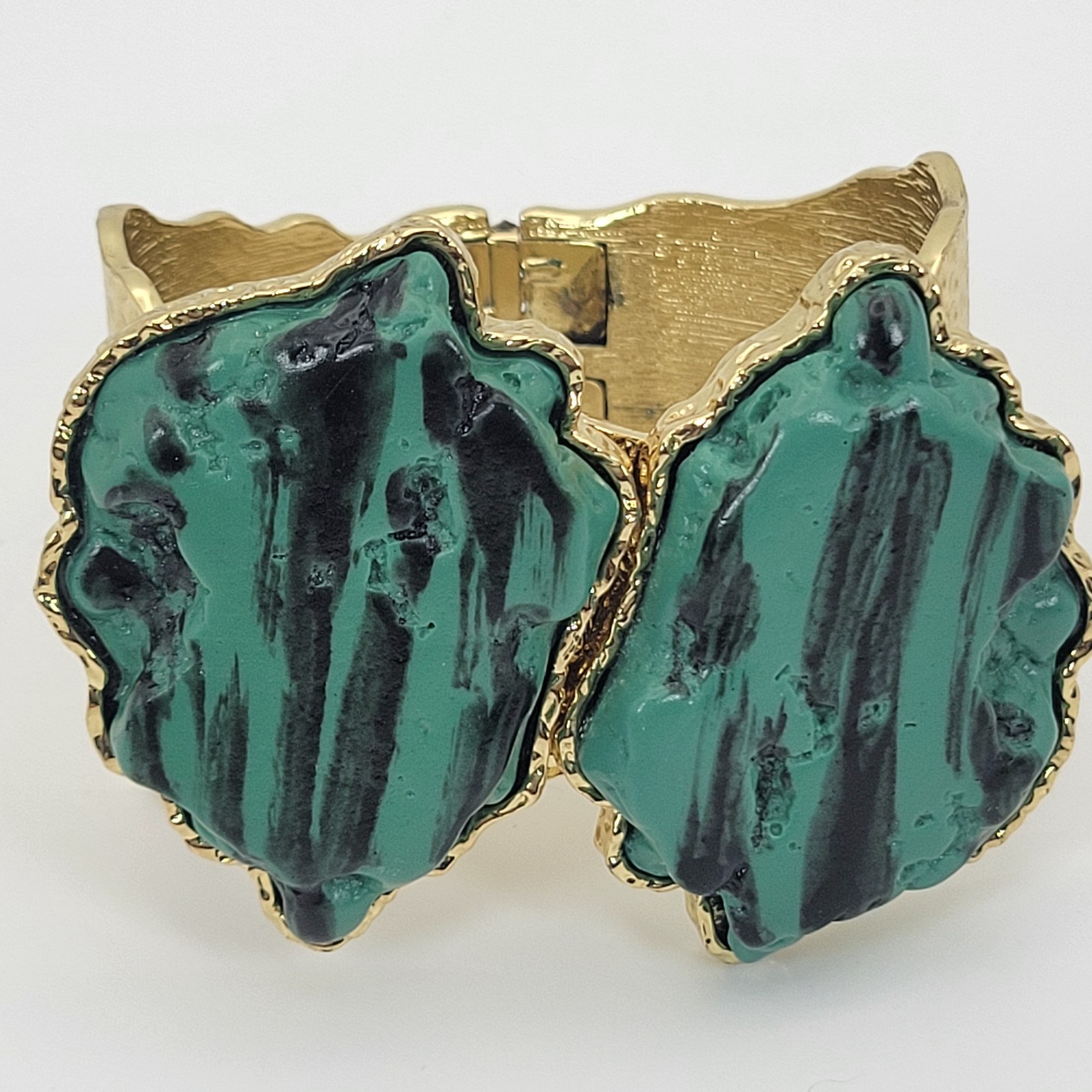 Loulou de la Falaise CN Green Resin Gold Hammered Clamper Bracelet 6.5in
