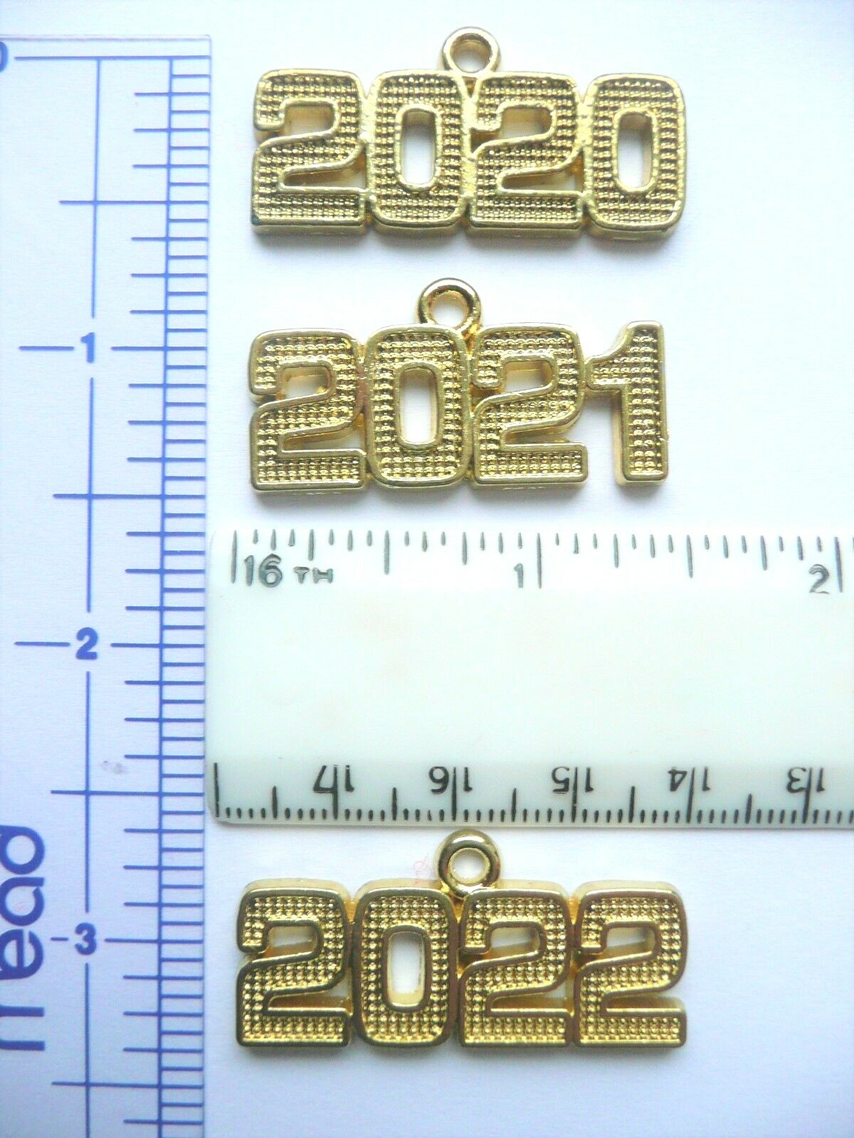 CLASS OF 2020 2021 2022 2023 2024 YEAR GRADUATION DATE NUMBER CHARM FOR TASSEL
