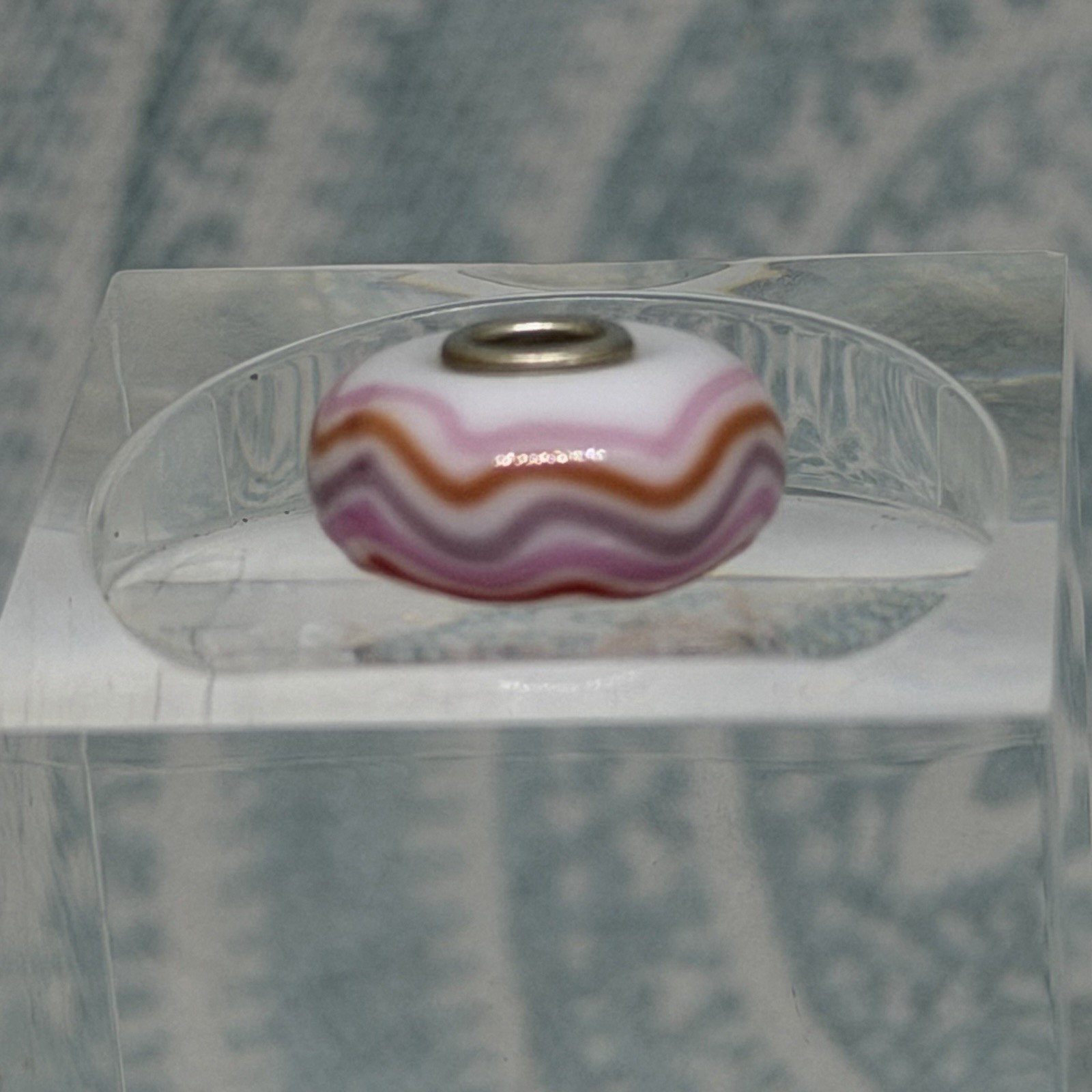 Authentic Trollbeads OOAK Pink, Red & Purple Chevrons on White CC, New (114)