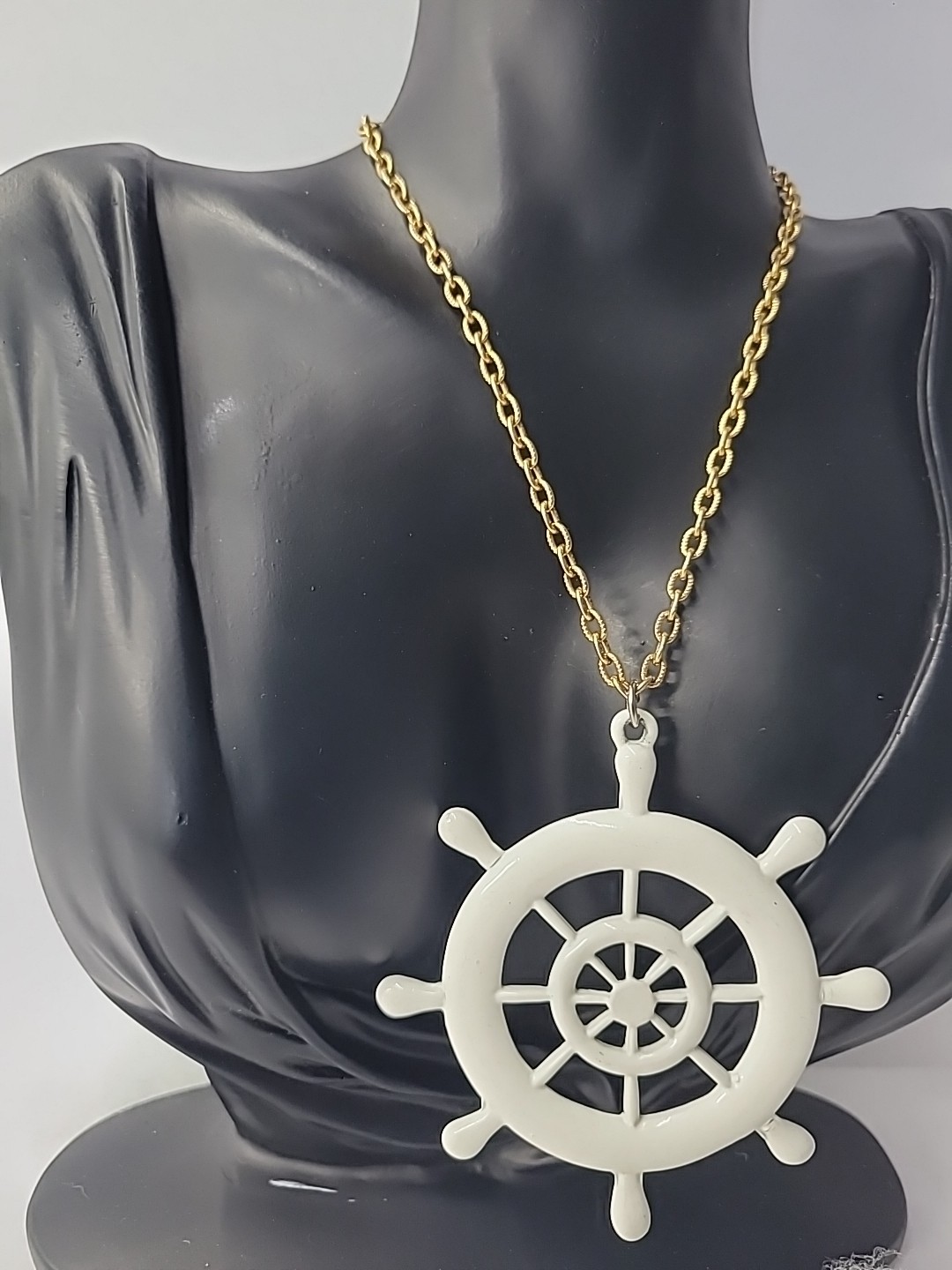 Vintage White Ship Wheel Pendant Necklace Nautical Maritime Gold Tone Chain