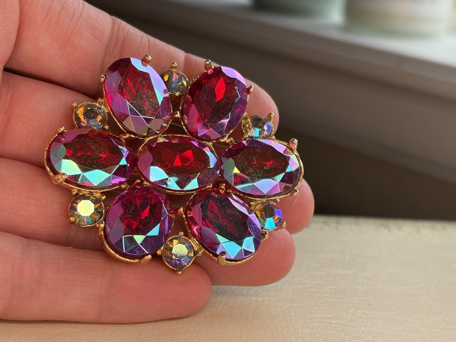 Vintage Gold Tone Red AB Oval Rhinestone Flower Brooch Pin Beauty Theme
