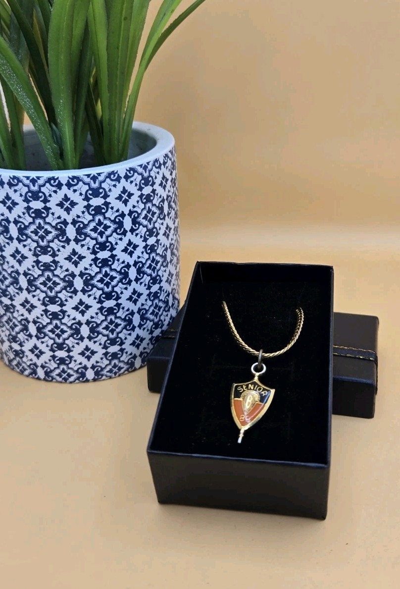 Vintage National Beta Club 89 (B) Blue/Orange Pendant Bracelet – by Jostens