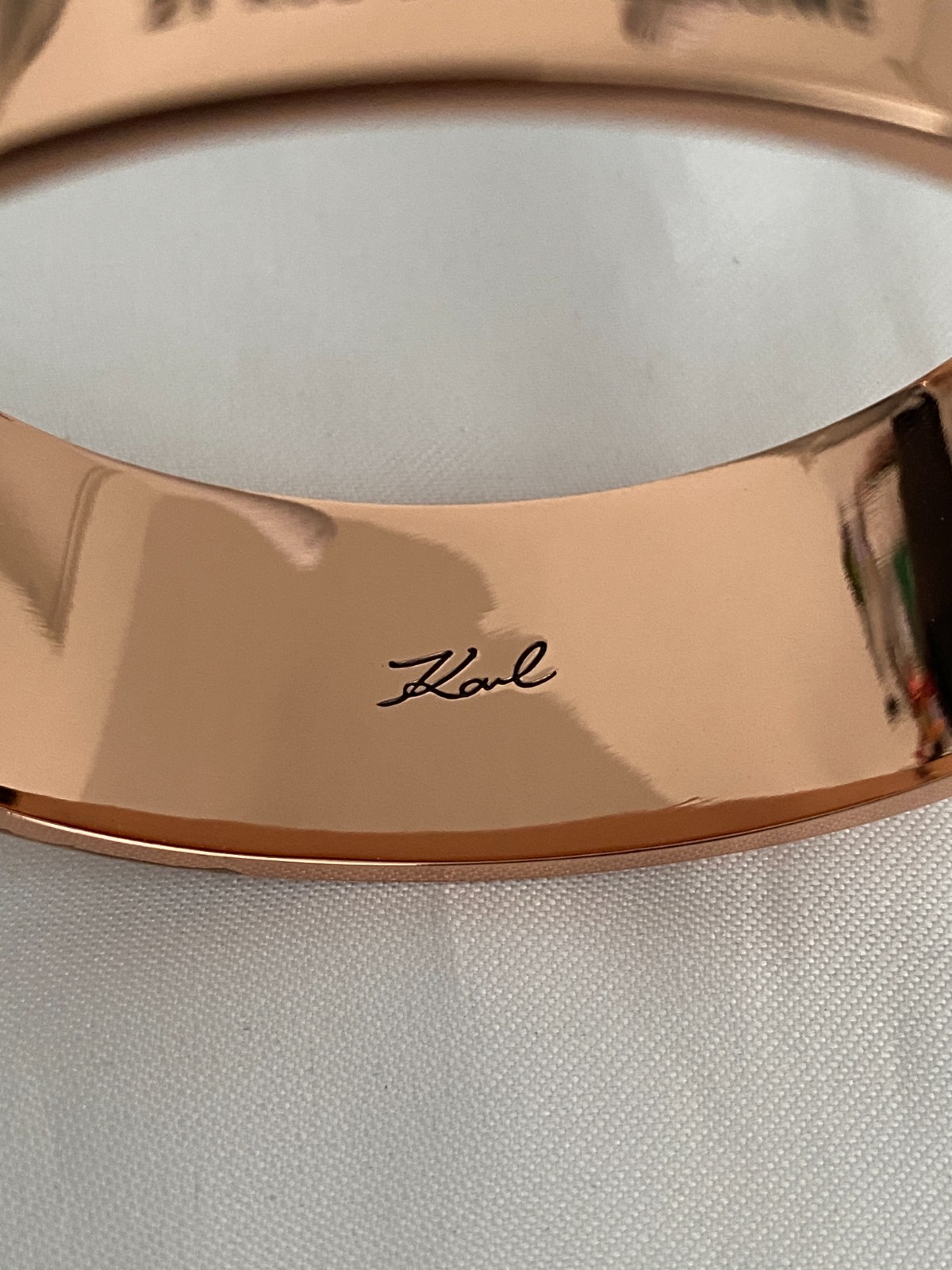 Karl Lagerfeld Rue St. Guillaume Large Bangle with Crystal from Swarovski