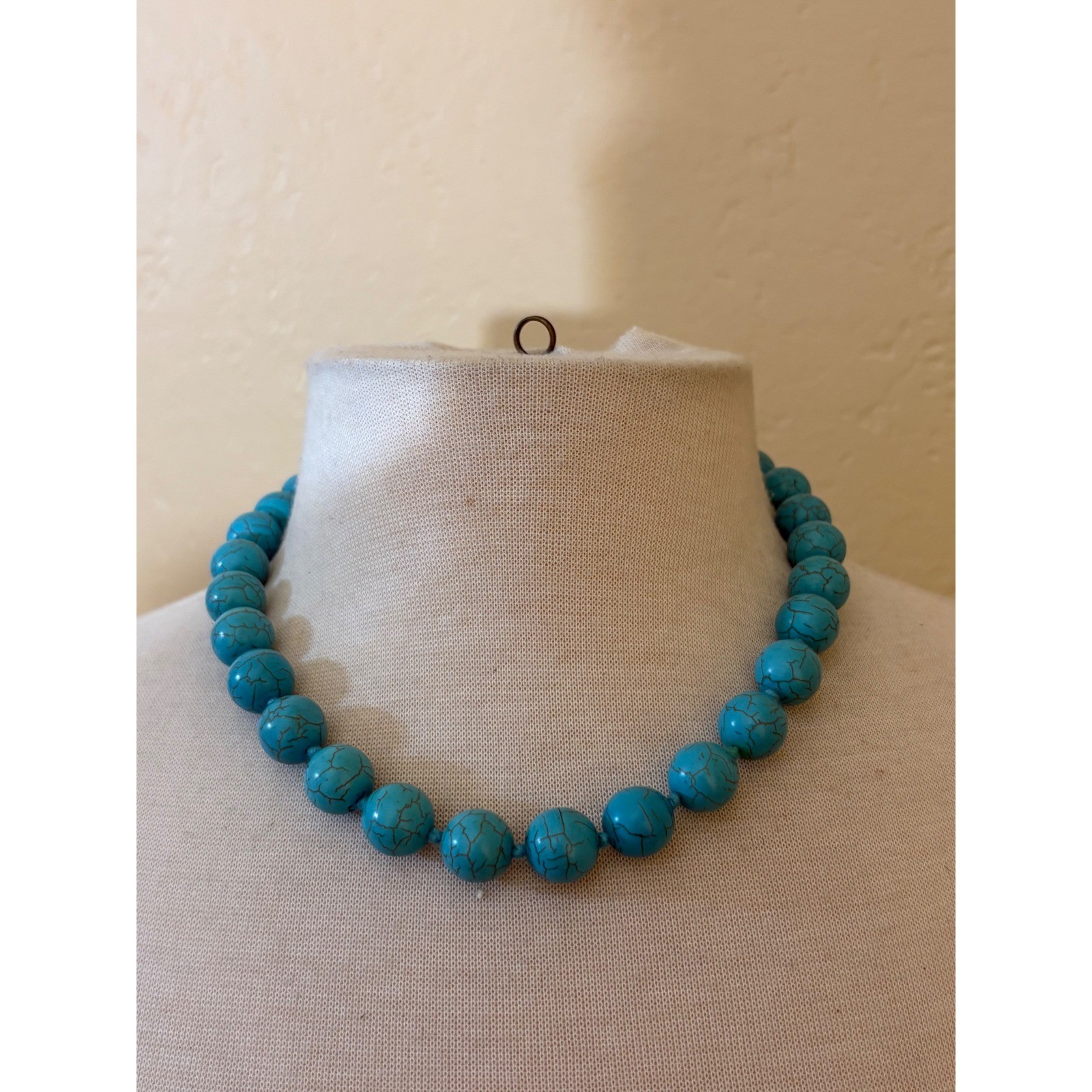 Turquoise Blue Magnesite Round Bead Knotted Statement Necklace 18 Inch