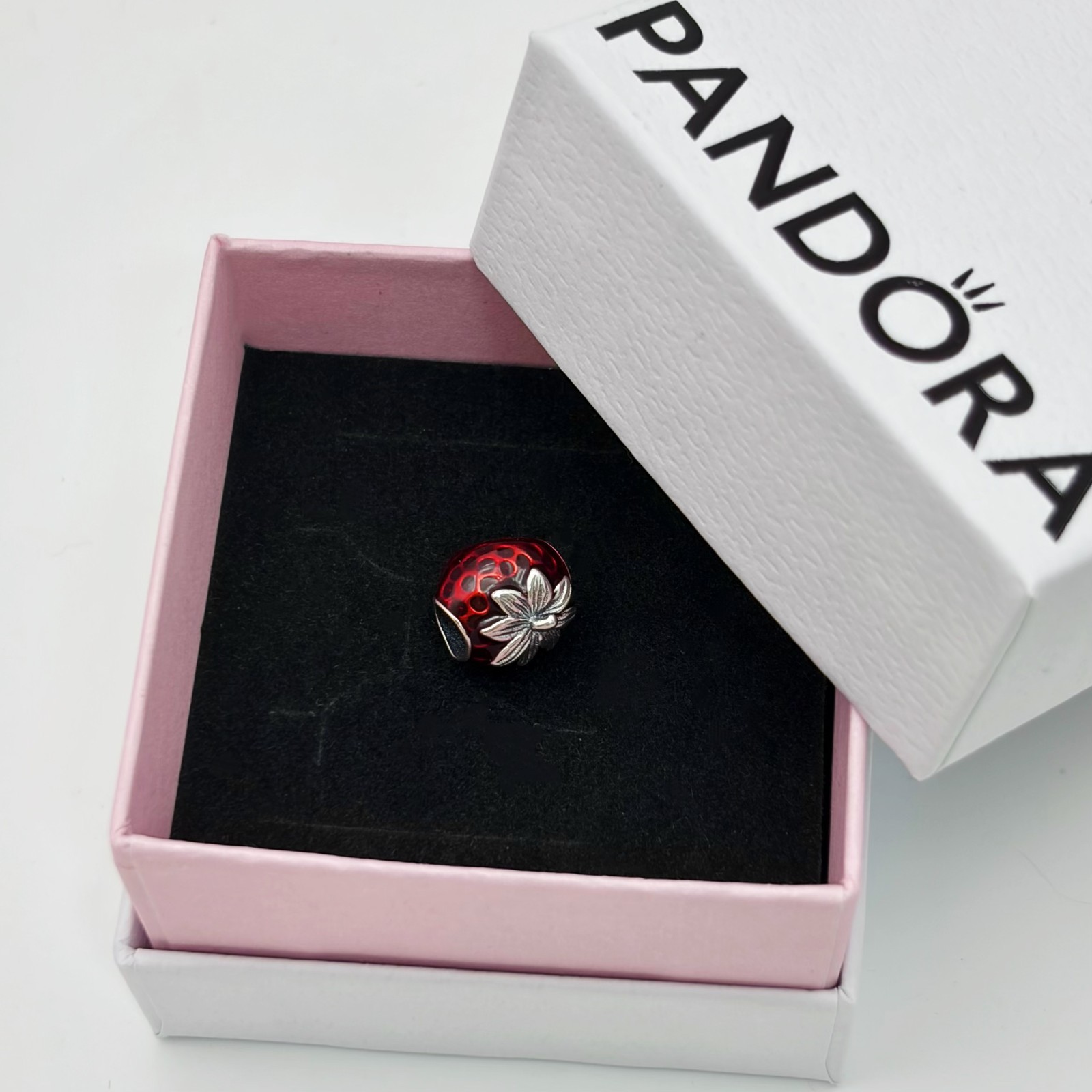 100% NEW #791681C01 PANDORA Strawberry Charm WITH BOX