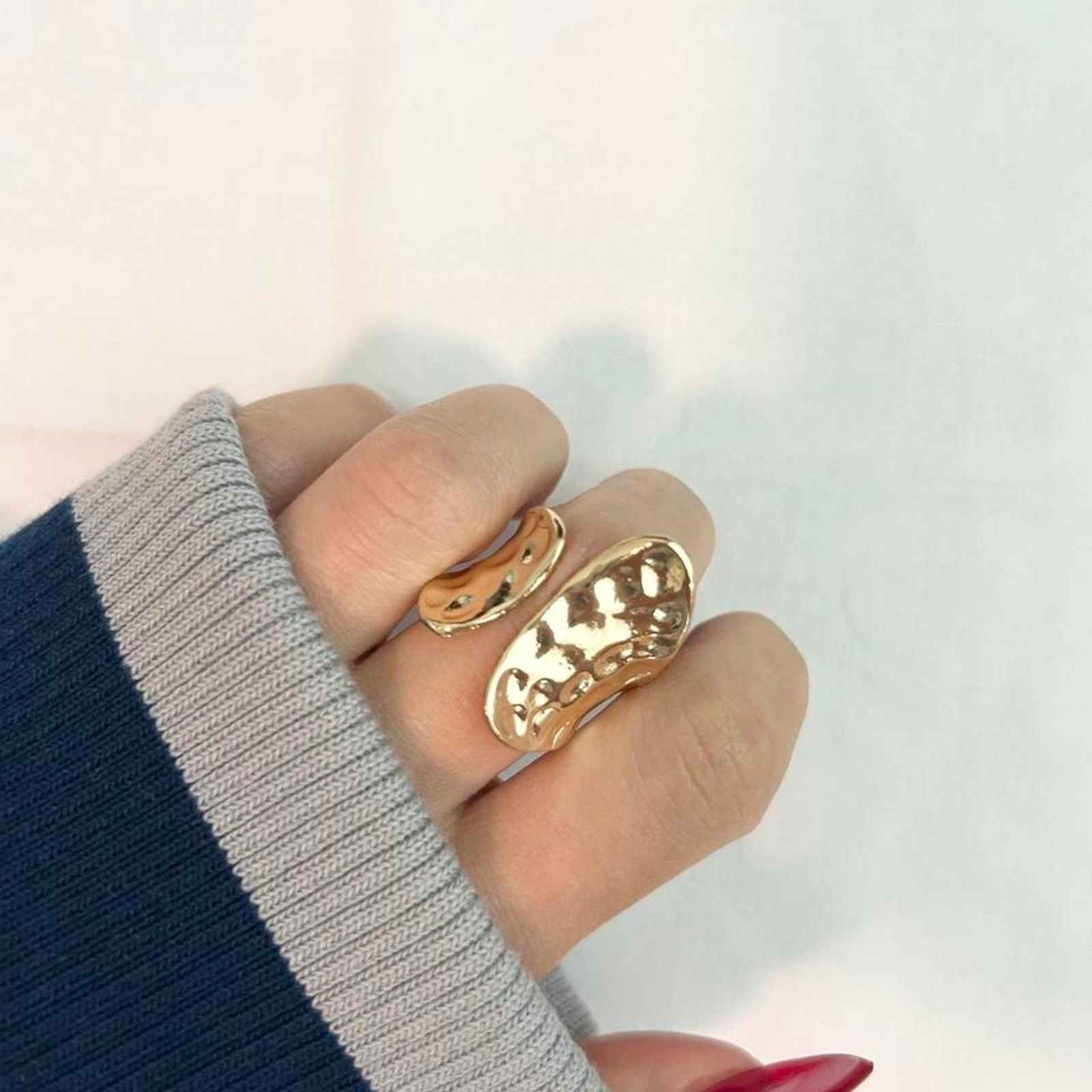 Vintage Inspired Luxurious Gold Ring