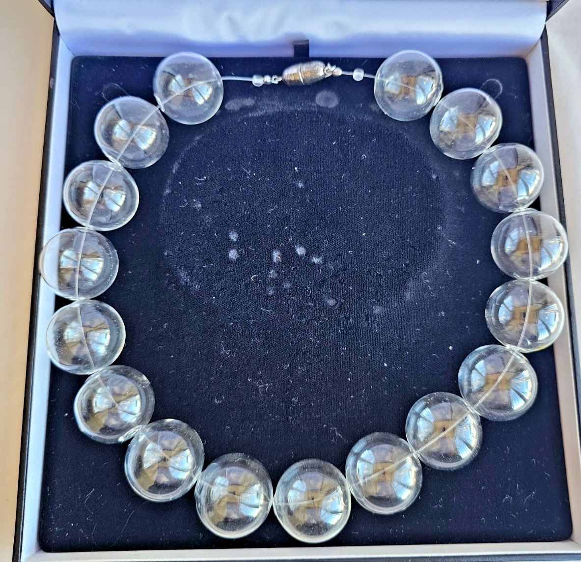 Gorgeous vintage contemporary style Murano glass necklace, in box