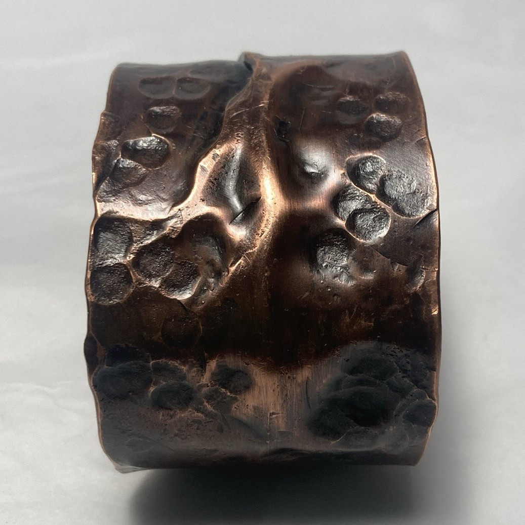Unique Rustic Ridge wide air-chased Hammered copper metal cuff , size 6 1/2