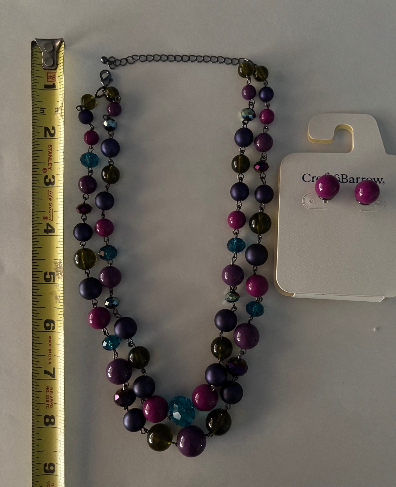 New Croft and Barrow beaded necklace and earring set