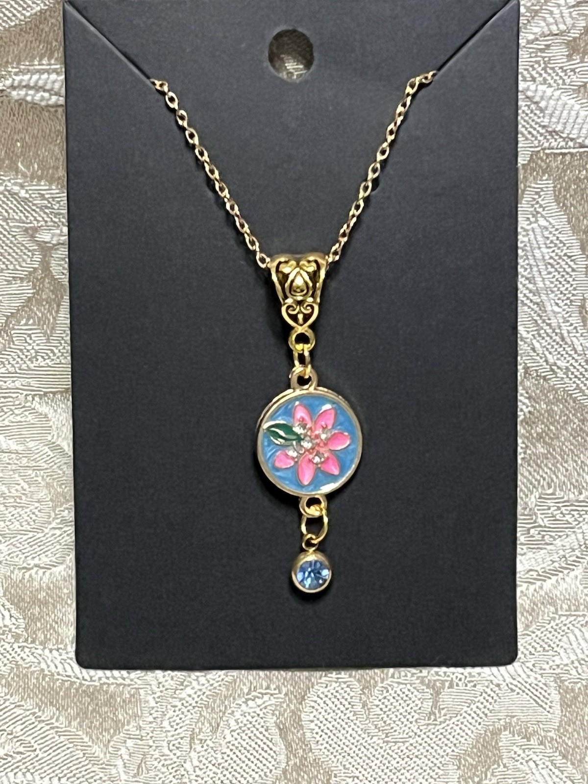 Retro Floral Gem Enamel Pendant Gold 18” Necklace Bohemian Floral Novelty