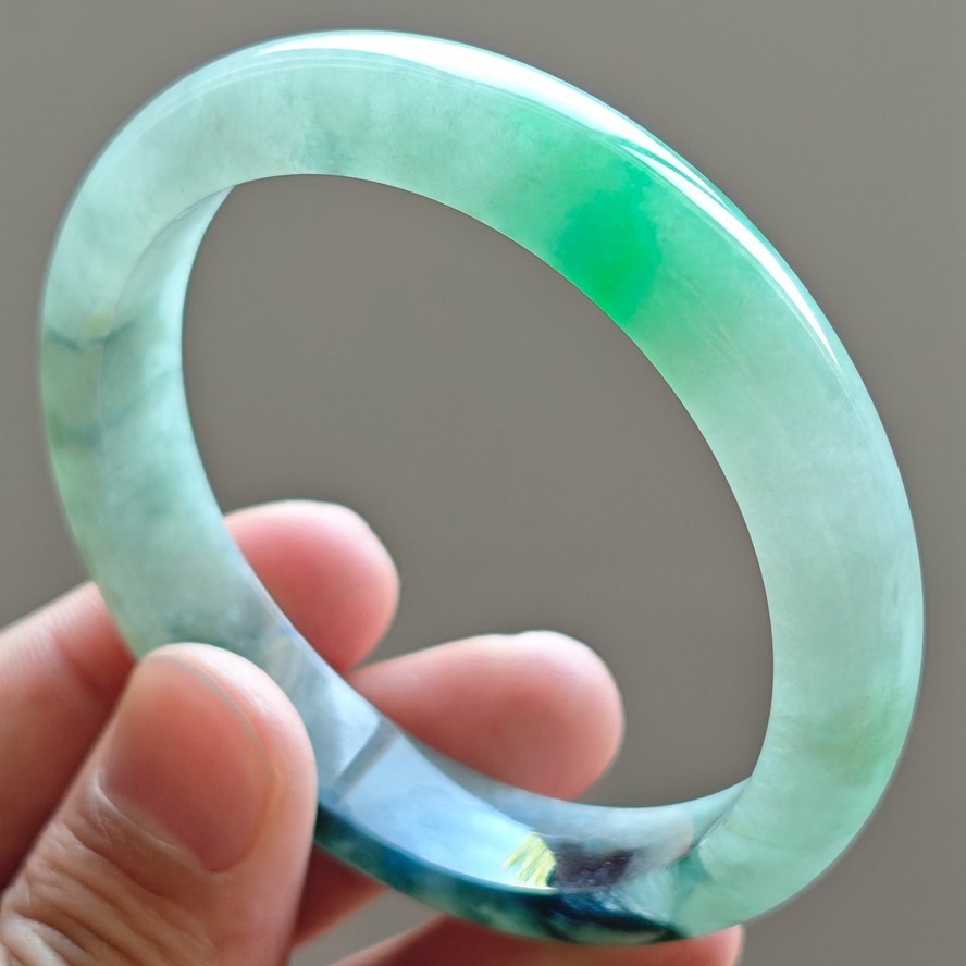 59mm Natural Icy Green Jadeite Jade Bracelet Burma Jadeite Jade Bangle 3340