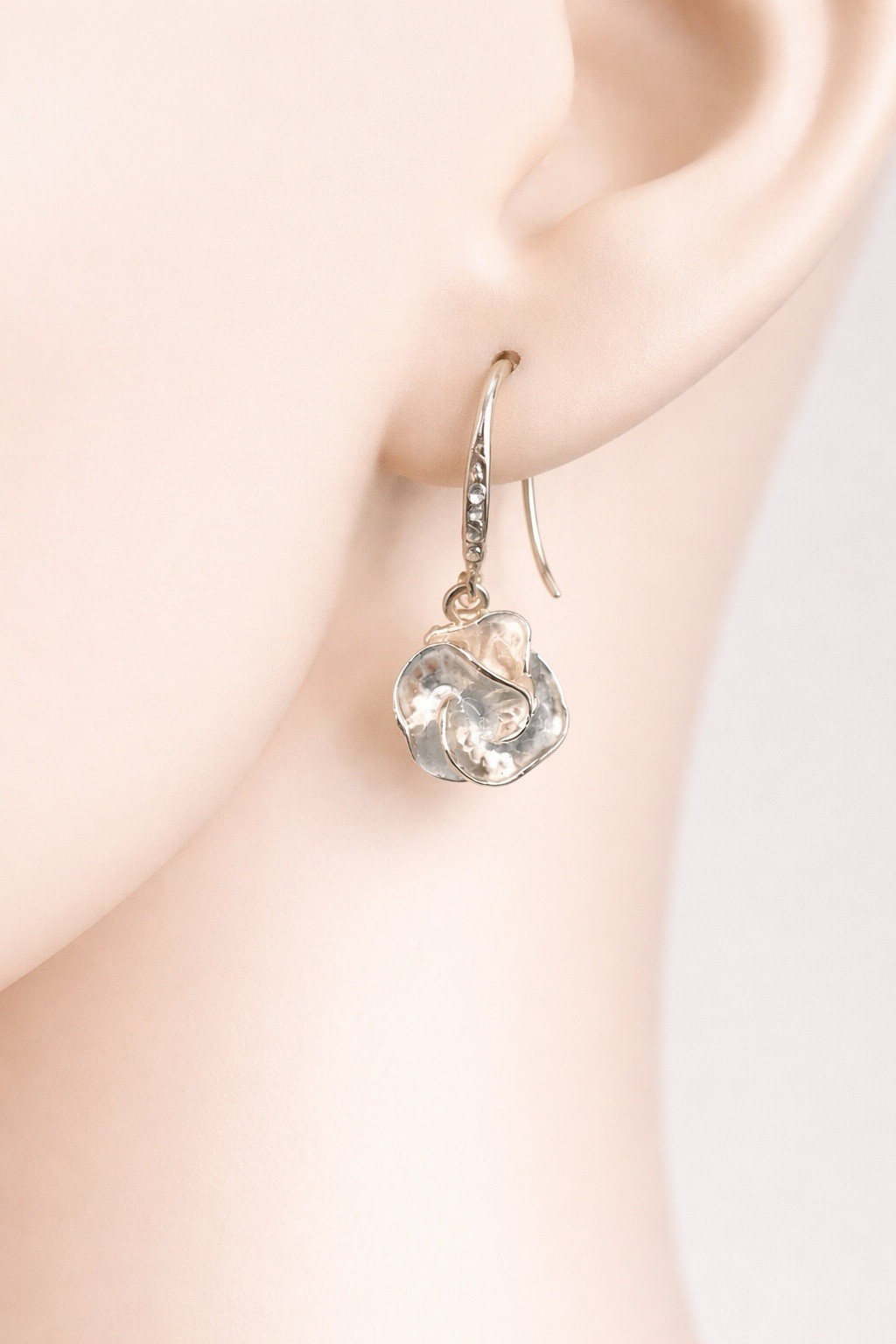 Elegant White Camellia Dangle Earrings Gold Enamel Floral Drop Hoop Women