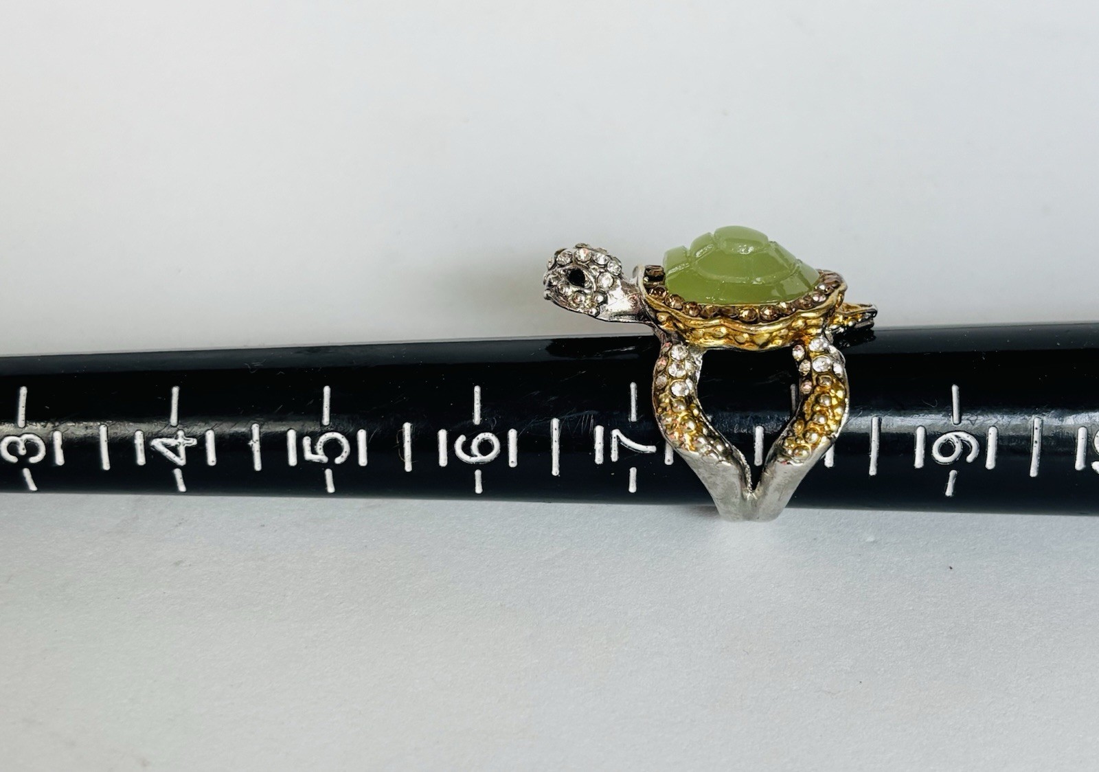 Textured Turtle Ring Two Tone Metal Inlaid Green Stone & rhinestones