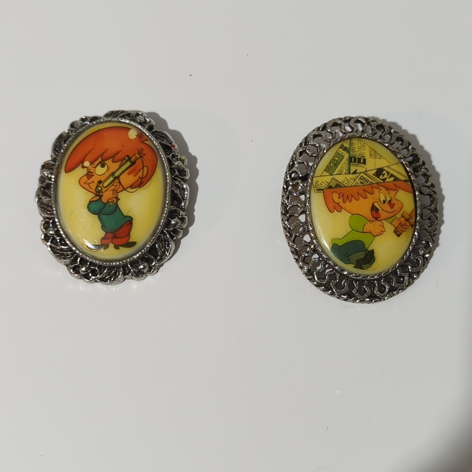 Vintage Lot of 2 Mid-Century Cartoon Brooch Pins Silver Tone Oval Cameo Style