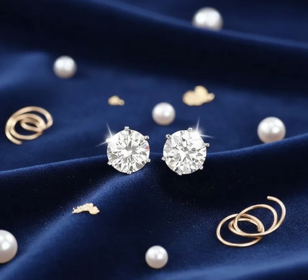 Exquisite 6 mm Diamond Cut Earring Pair Silver-Plated Will Enhance Many Outfits