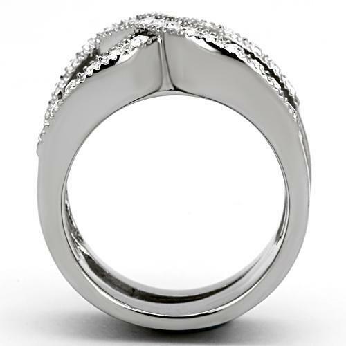 TK970 – High polished (no plating) Stainless Steel Ring with Top Grade Crystal