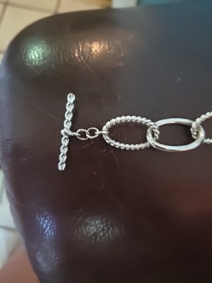 Lauren Ralph Lauren Signed Silver Tone 8″ Bracelet Rope Link Toggle Closure