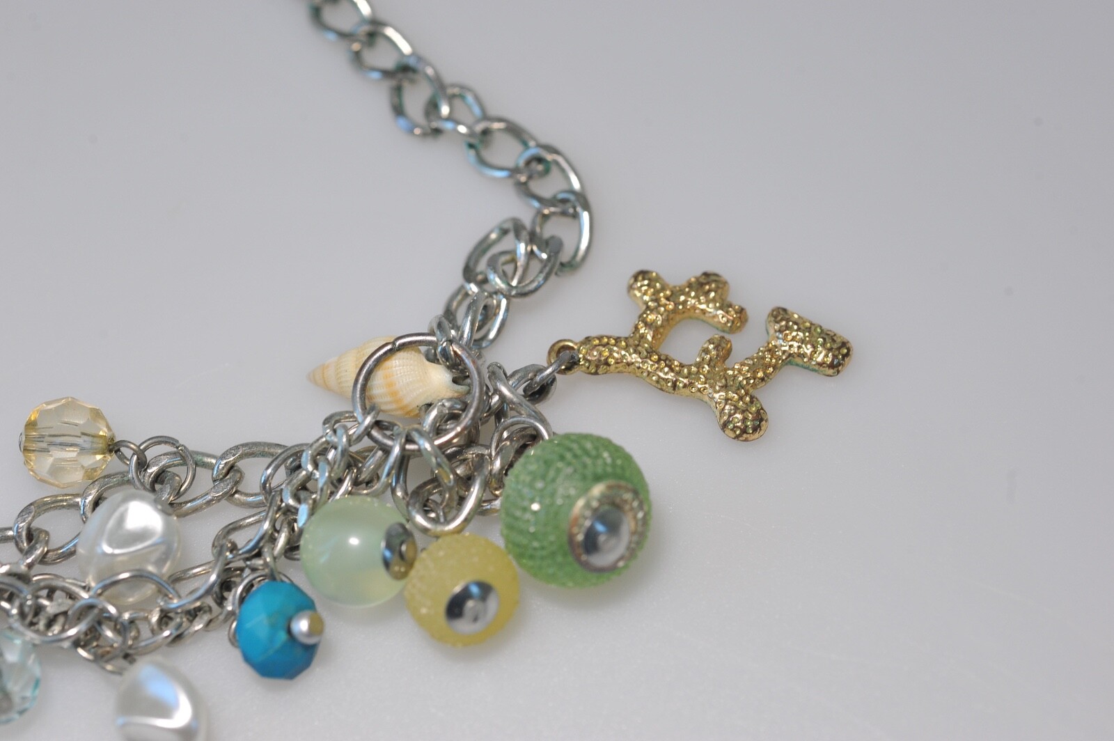 NWT Croft & Barrow 3 Strand Teal blue green beach charm Necklace chunky layered