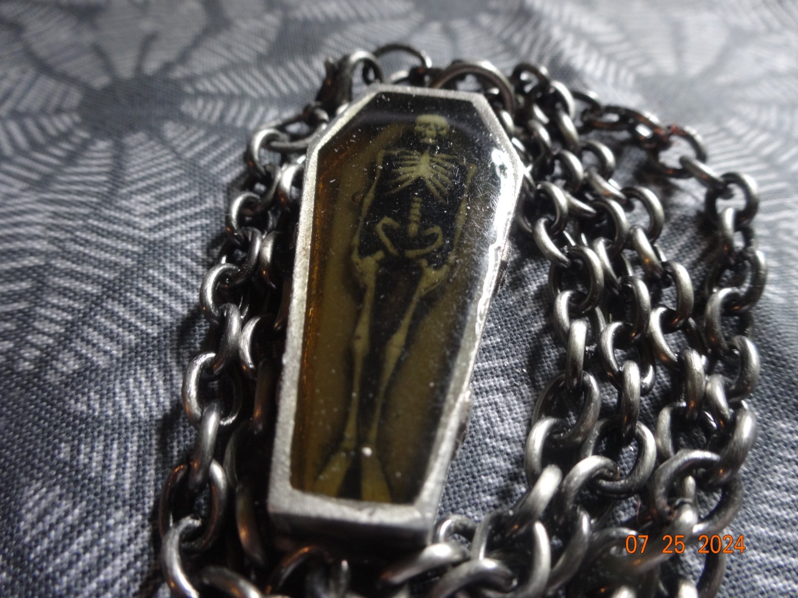 GANZ HALLOWEEN COFFIN JEWELRY