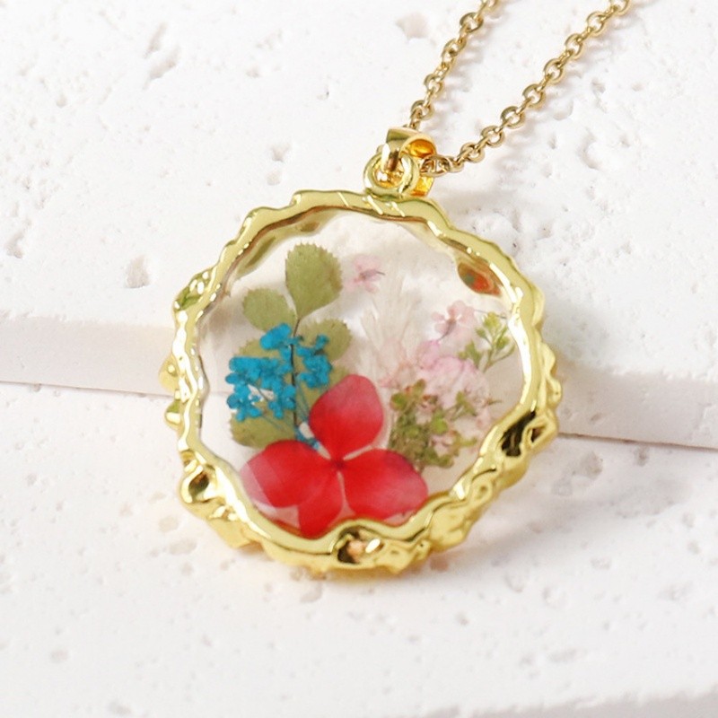 Handmade Pressed Real Dried Flower Resin Pendant Necklace Chain Neckla Jewelry