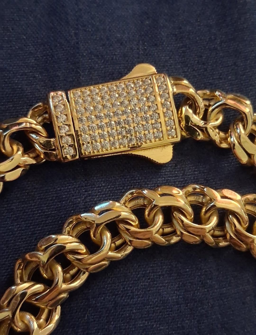 14k 22inch 8.6mm 36 gram Chino Link Chain $3500
